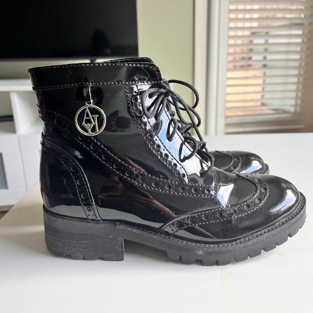 Shiny leather boots